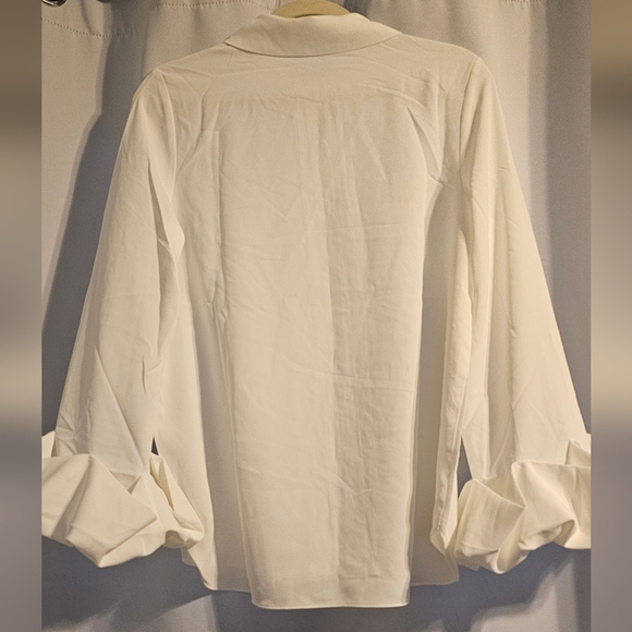 Endless Rose Cream Blouse with Ruffled Sleeves - Picture 2 of 2